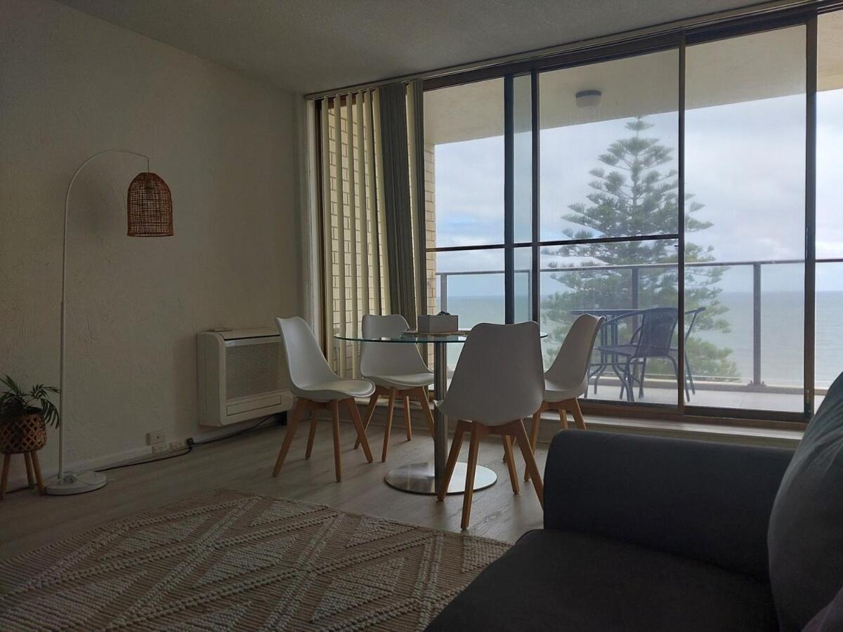 Seaview Escape Apartment